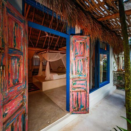 Hotel Cormoran Tulum & Cenote Екстериор снимка