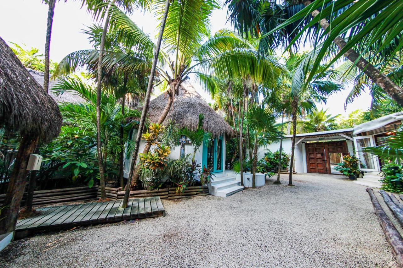 Hotel Cormoran Tulum & Cenote Екстериор снимка