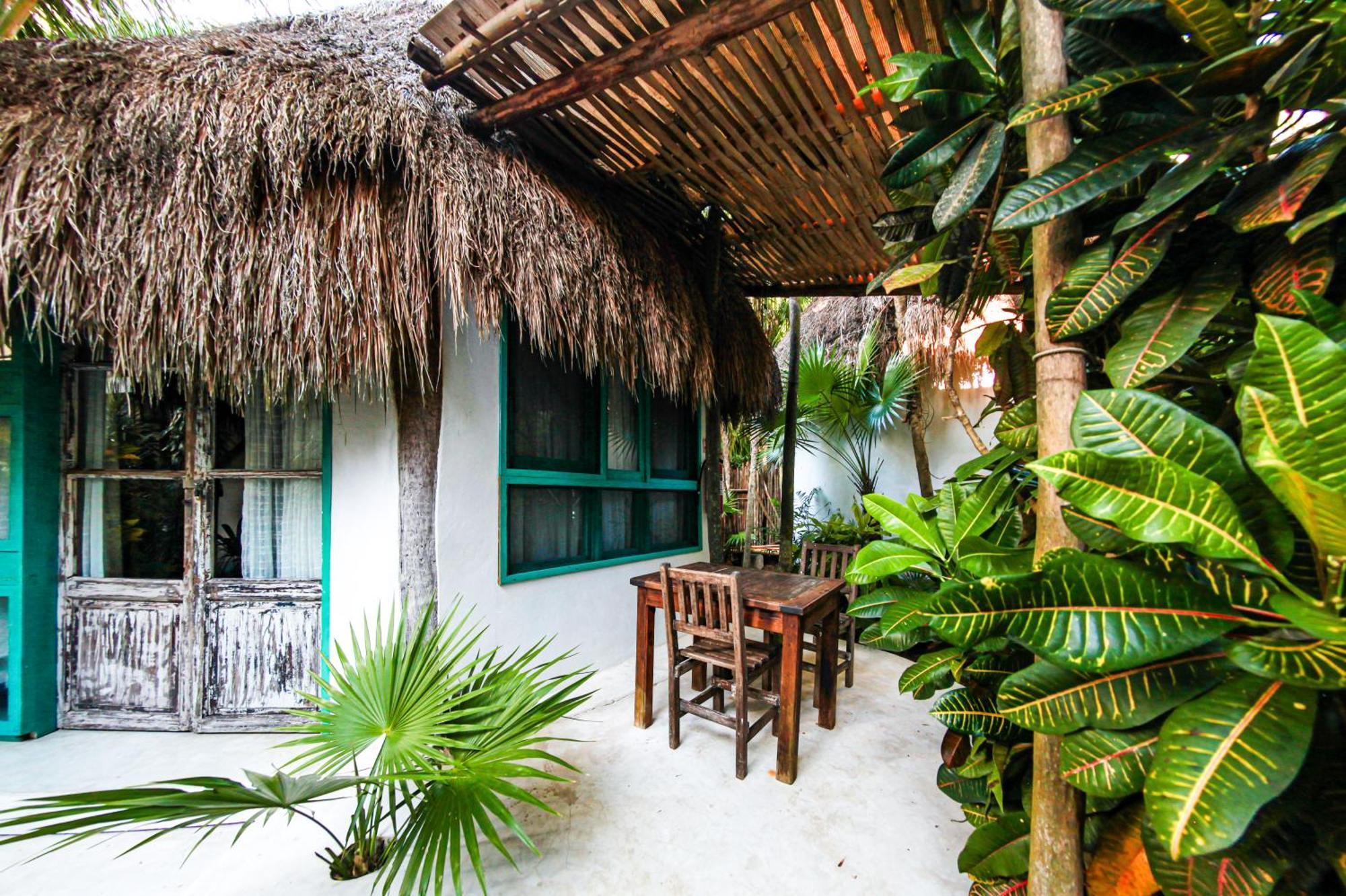 Hotel Cormoran Tulum & Cenote Екстериор снимка